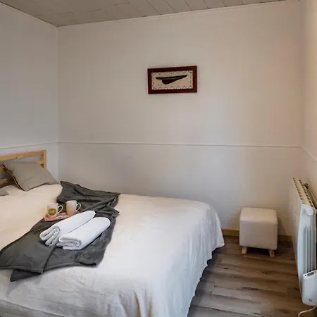 Cosy On Strasbourg Tramway Line And Canal - Confortable Sur Ligne Tram Strasbourg Et Canal *