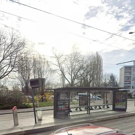 Cosy On Strasbourg Tramway Line And Canal - Confortable Sur Ligne Tram Strasbourg Et Canal * Bischheim