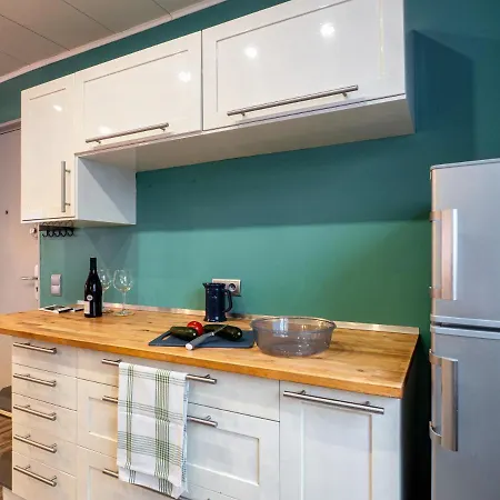 Cosy On Strasbourg Tramway Line And Canal - Confortable Sur Ligne Tram Strasbourg Et Canal Apartment *
