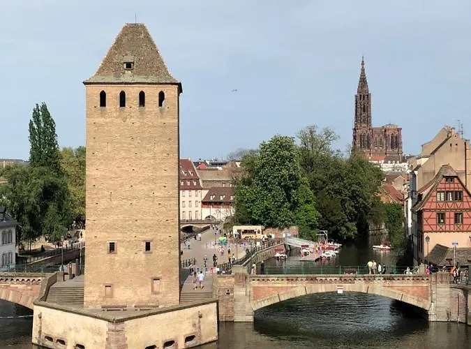 Cosy On Strasbourg Tramway Line And Canal - Confortable Sur Ligne Tram Strasbourg Et Canal * Bischheim