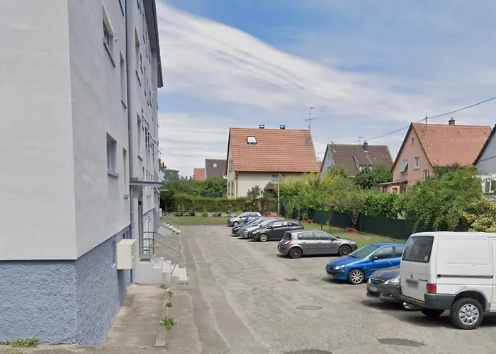 Cosy On Strasbourg Tramway Line And Canal - Confortable Sur Ligne Tram Strasbourg Et Canal Apartment *