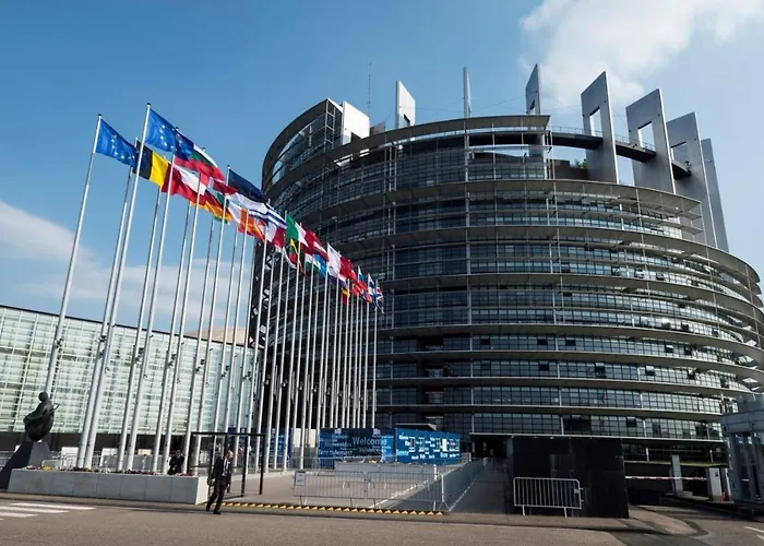 Cosy On Strasbourg Tramway Line And Canal - Confortable Sur Ligne Tram Strasbourg Et Canal Apartment Bischheim